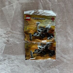 NWT Set of two LEGO Technic Mars Rover kits